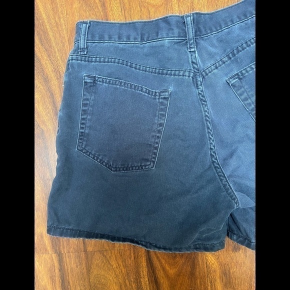 CALVIN Klein Khakis Womens Shorts Sz 9/10 Juniors Flat Front Blue Denim Short - Picture 3 of 9